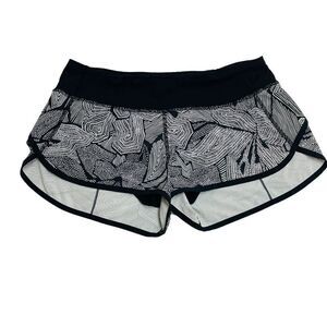 Lululemon Hotty Hot Short Dottie Tribe White Black  Side 6